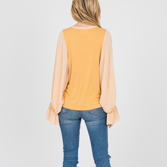 ♥️SALE♥️Hailey & Co Batwing Style Blouse - Picture 9 of 9